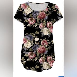 XXL floral short sleeve top